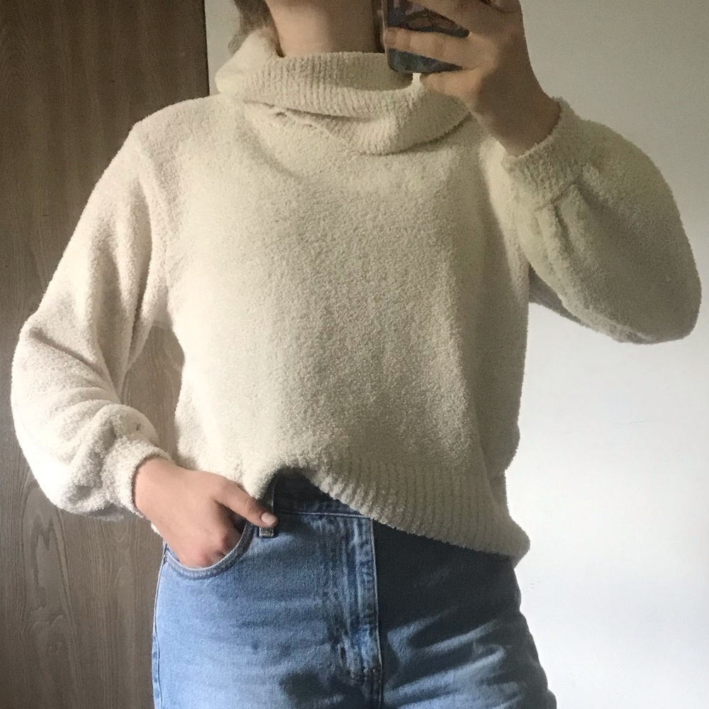 Ruby Moon Women’s Chunky Cowl- Neck Sweater